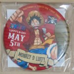 OPTバースデー缶バッジ2015年5月