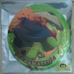 麦ストバースデー缶バッジ2023年6月