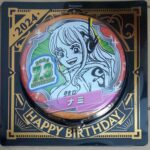 ジャンショバースデー缶バッジ2024年7月