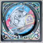 ジャンショバースデー缶バッジ2025年8月